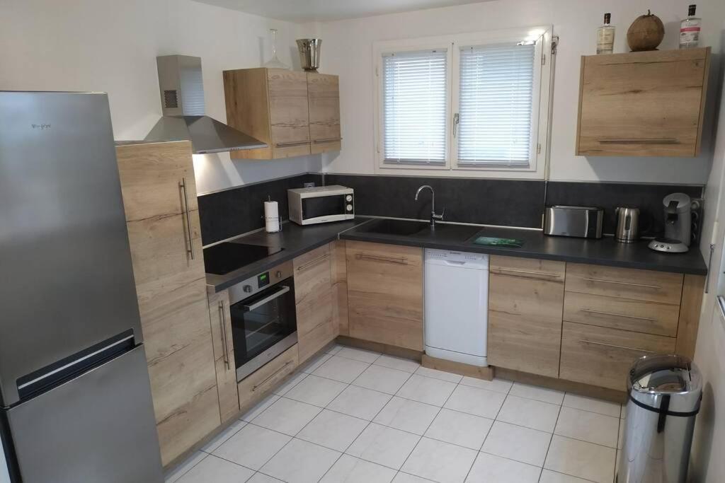 Appartement T3 Spacieux Avec Vue Sur L'Etang De Thau Au 1Er Etage D'Une Villa - Entree Independante Sète Eksteriør bilde